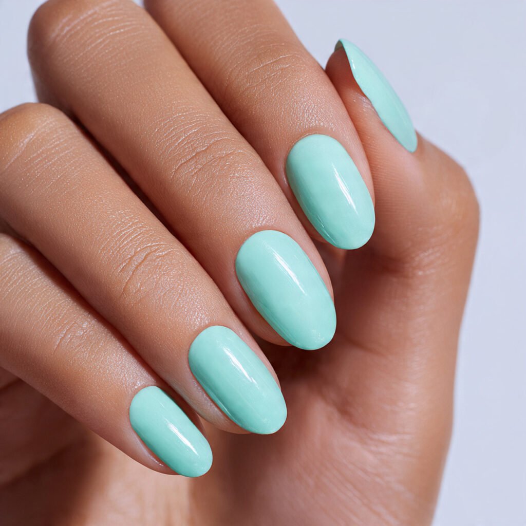 Mint Green Nail Ideas