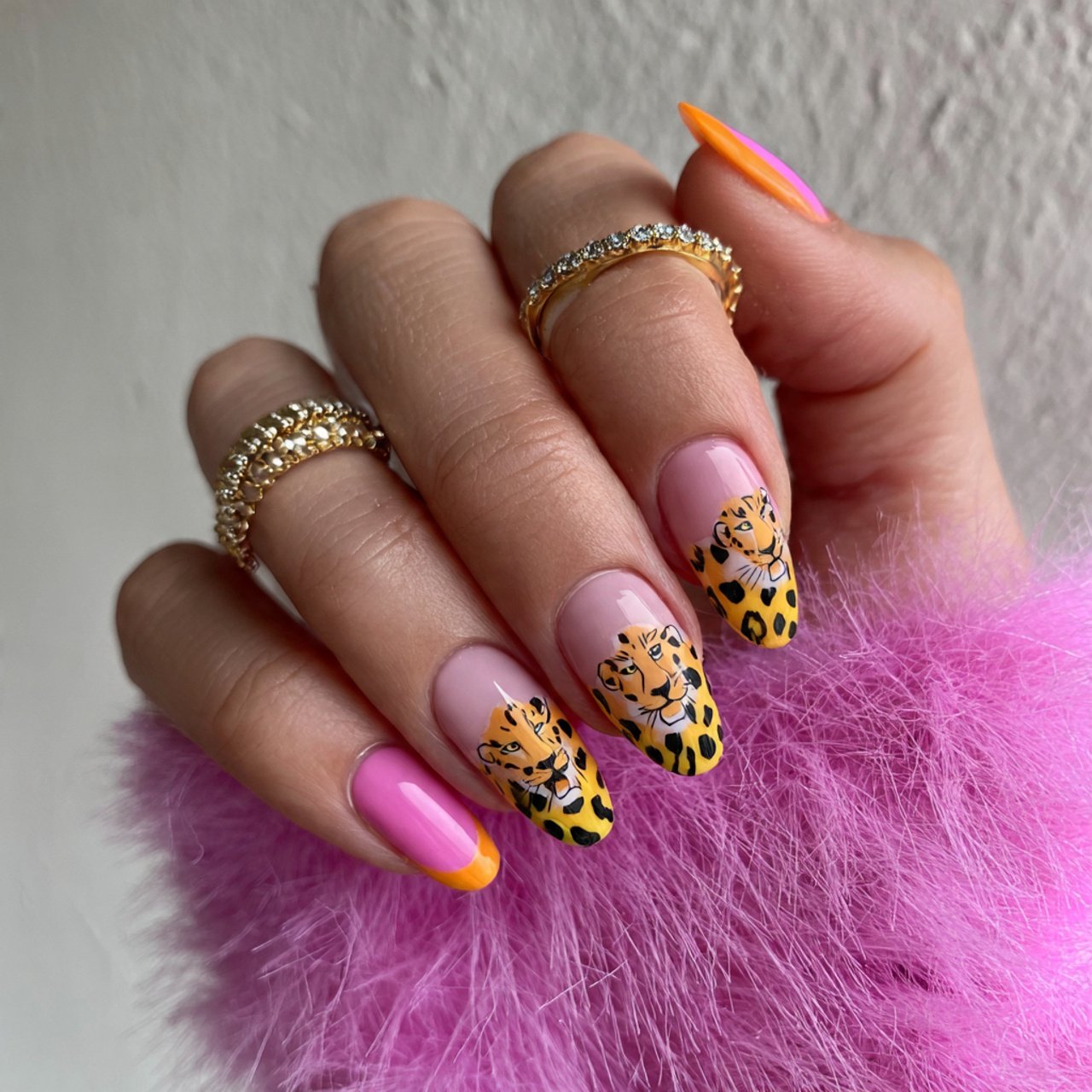 leo nail ideas
