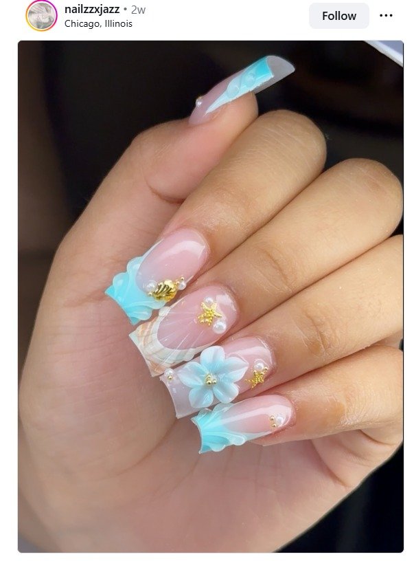 Candy Cane Stripe Nail Designs