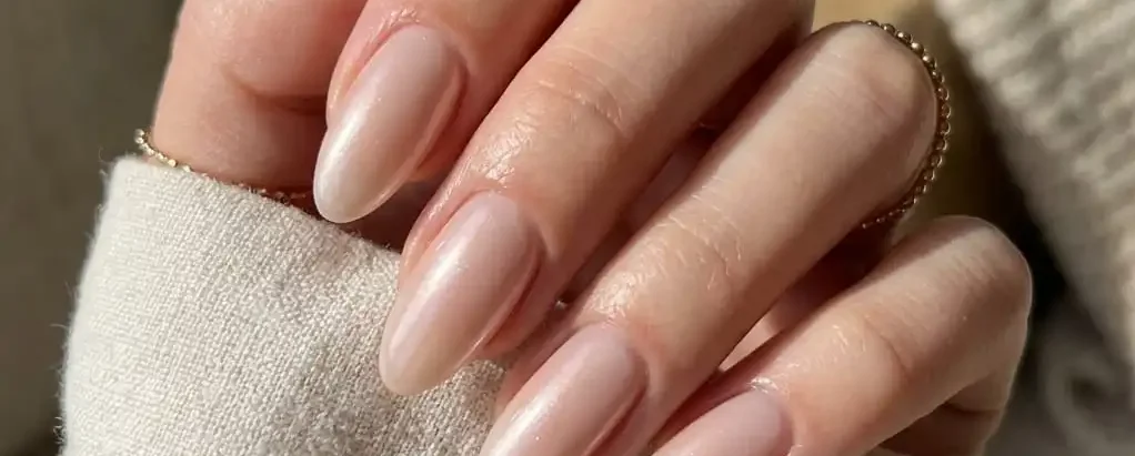 Welcome to Glow Nails Hub: Explore Gorgeous Nail Designs