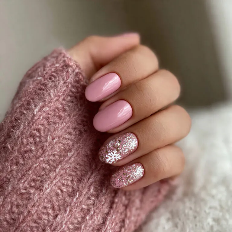 14 Simple Nail Ideas for a Timeless and Effortlessly Chic Look 29 simple nail ideas